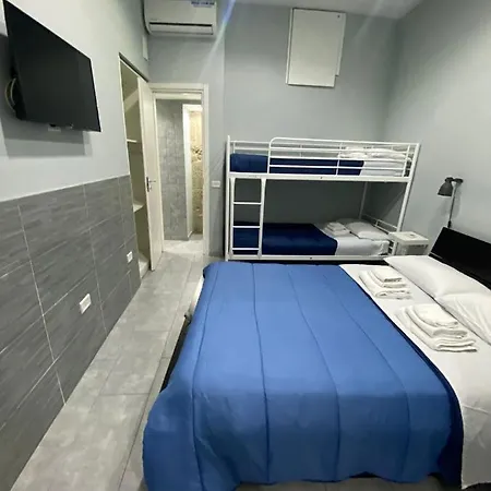 La Dimora Aragonese نابولي